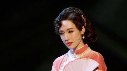 李施嬅分手啦？祝福！事业更上一层楼！