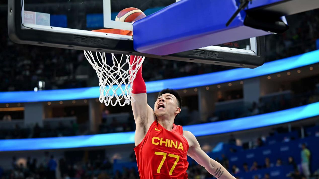 大爆冷门，中国男篮不敌韩国队！张镇麟空砍20+7，胡明轩2分