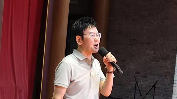 西安市心连心志愿者协会艺术团惠民演出点亮戏曲之光