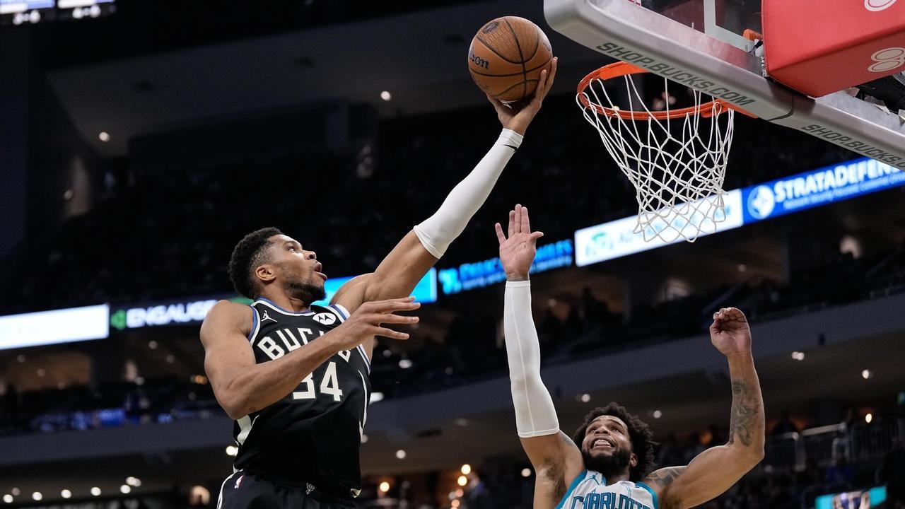 杨毅：是谁，阻止了字母和浓眉的交易？