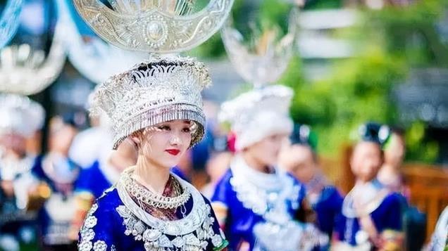 越南面积不大，为何却划分了54个民族，还把中国汉人分成3个民族