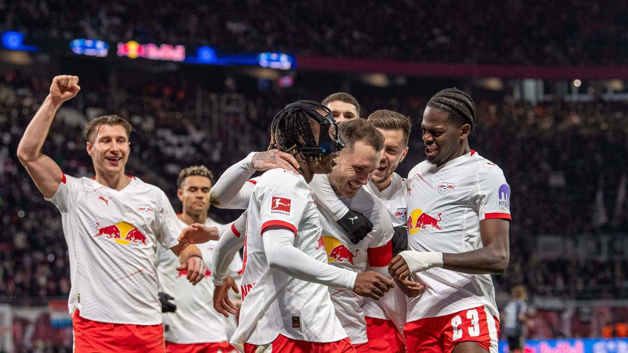 德甲莱比锡客战柏林联合，杀疯了的红牛，是柏林墙能够抵挡的？