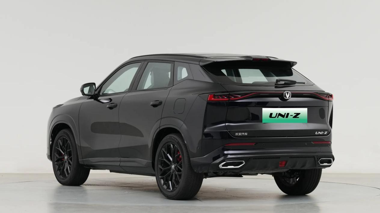 长安UNI-Z PHEV上新，对比优惠后的宋Pro DM-i，谁更划算？