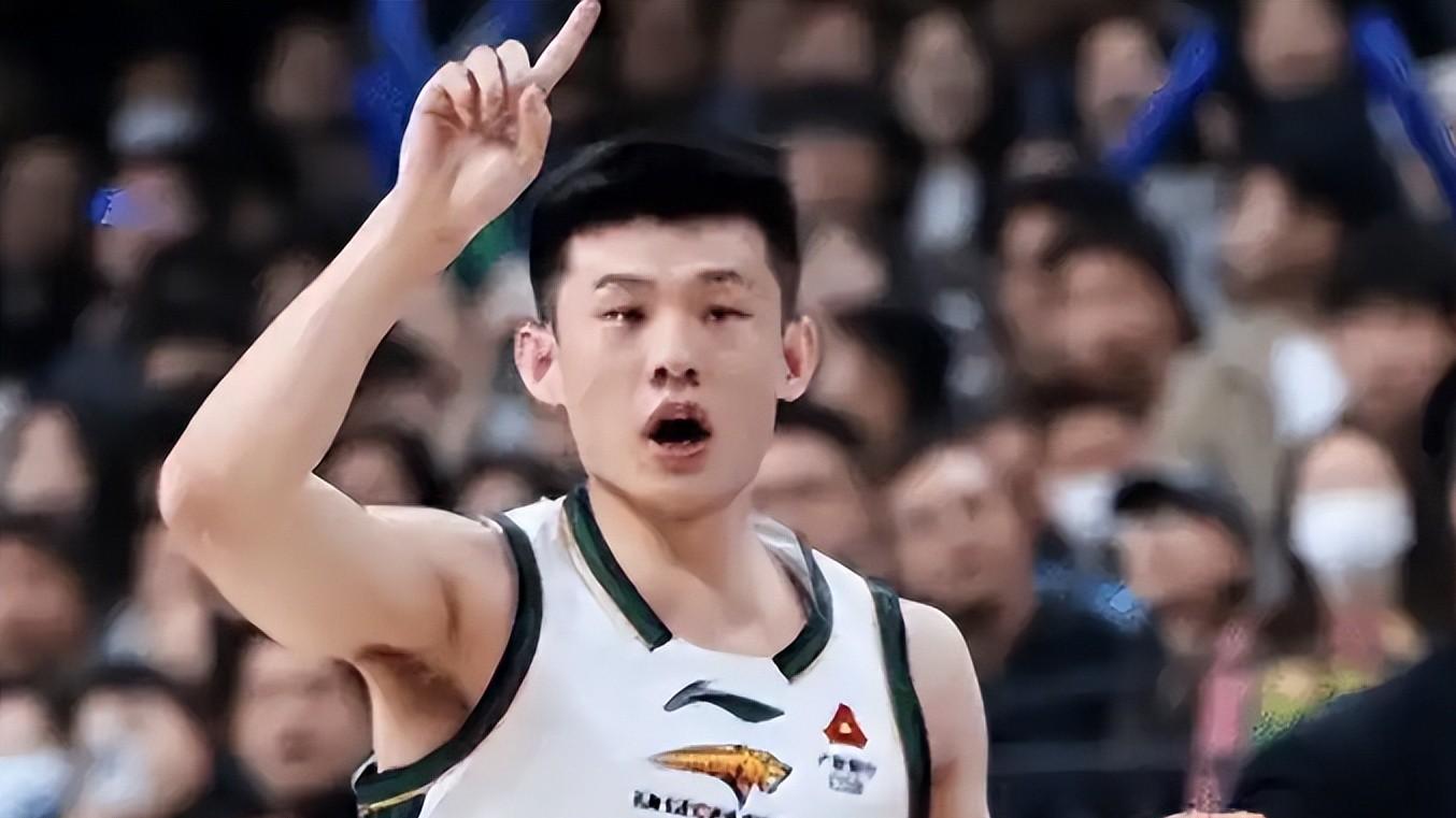 国家队后卫砍0分1板，这表现什么水平？