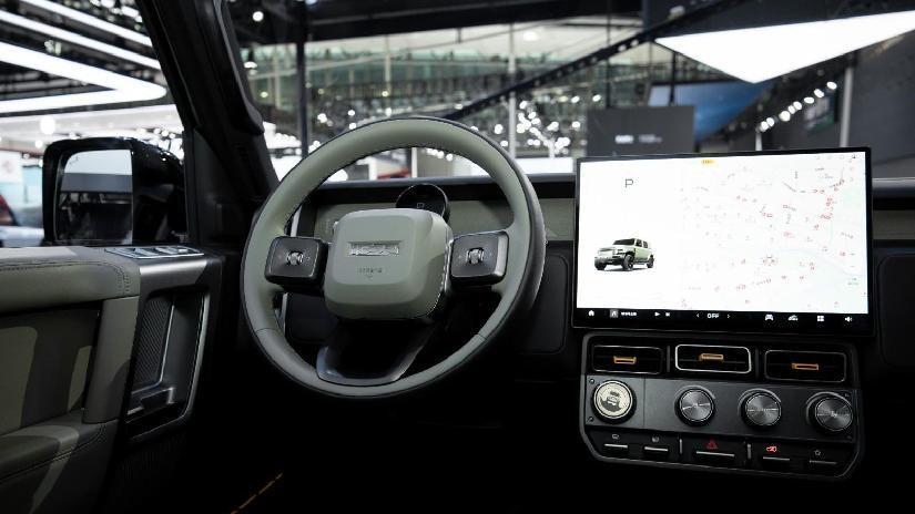 复古未来：iCAR V23如何以硬派气势驾驭智能网联汽车新纪元