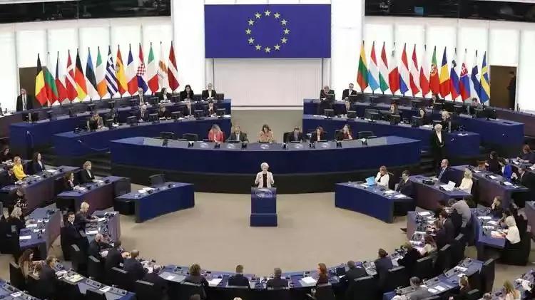 外国人根本就理解不了，中国人为什么都认可自己是中国人？