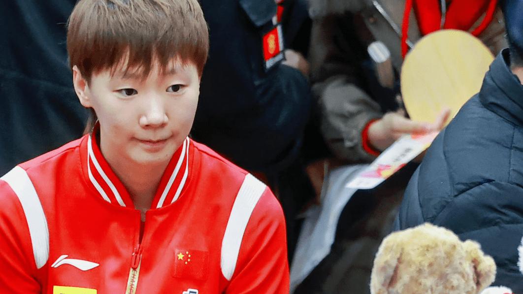 贺晓龙再次炮轰孙颖莎：成绩全靠营销，球迷反驳：是自己打出来的
