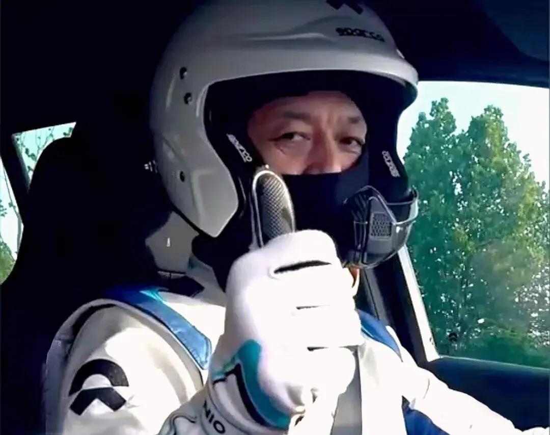 李斌继续CEO爆胎测试，却因太玩命没人敢跟