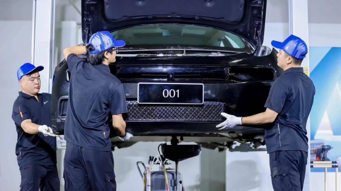 极氪众筹更换系统！高阶辅助驾驶真是所有车主的刚需吗？