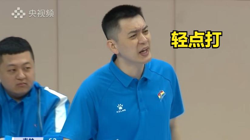 下手真狠！开赛第一天就造50分惨案，钟诚输到生无可恋，杨鸣乐开花