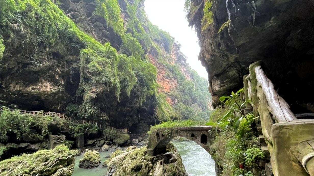 向东营告别，向贵州进发：一场与福特锐界L的山水之约