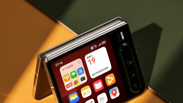 双旦礼物选华为Pura X阔折叠，一份能被夸赞的实用好礼