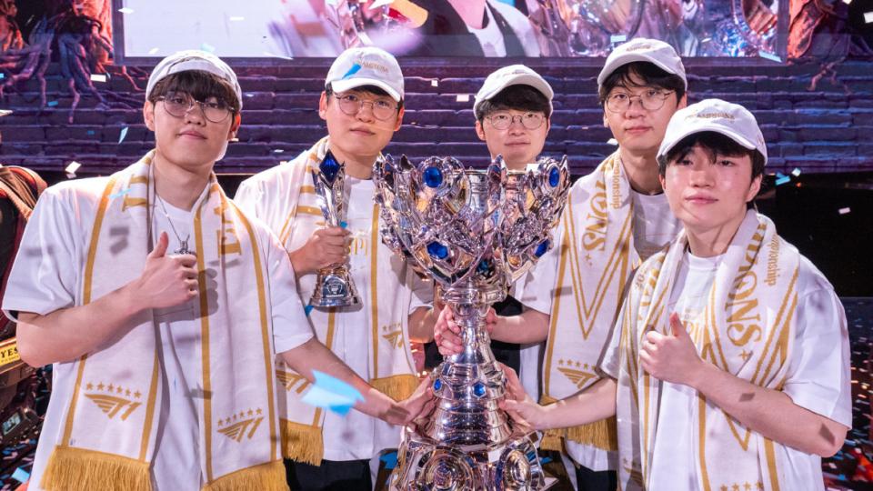 Faker还欠三次冠军，承诺的冠军皮肤，还有3位英雄没被兑现