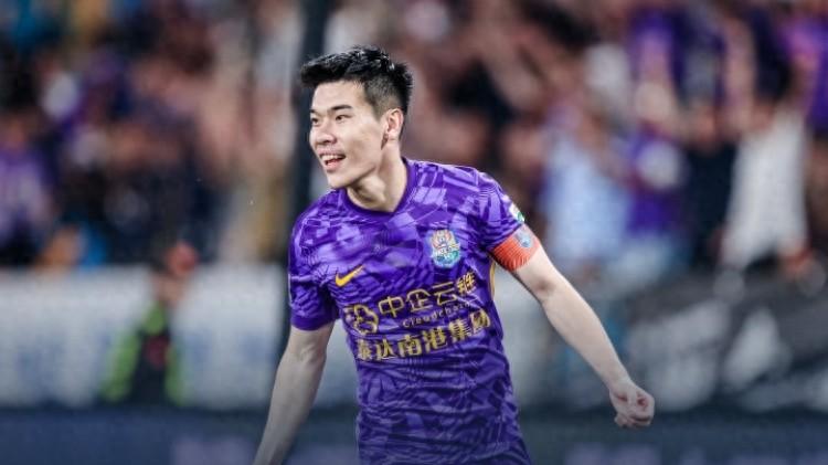 暂升中超第五！津门虎1-0河南迎三连胜，王秋明制胜球全场7人染黄