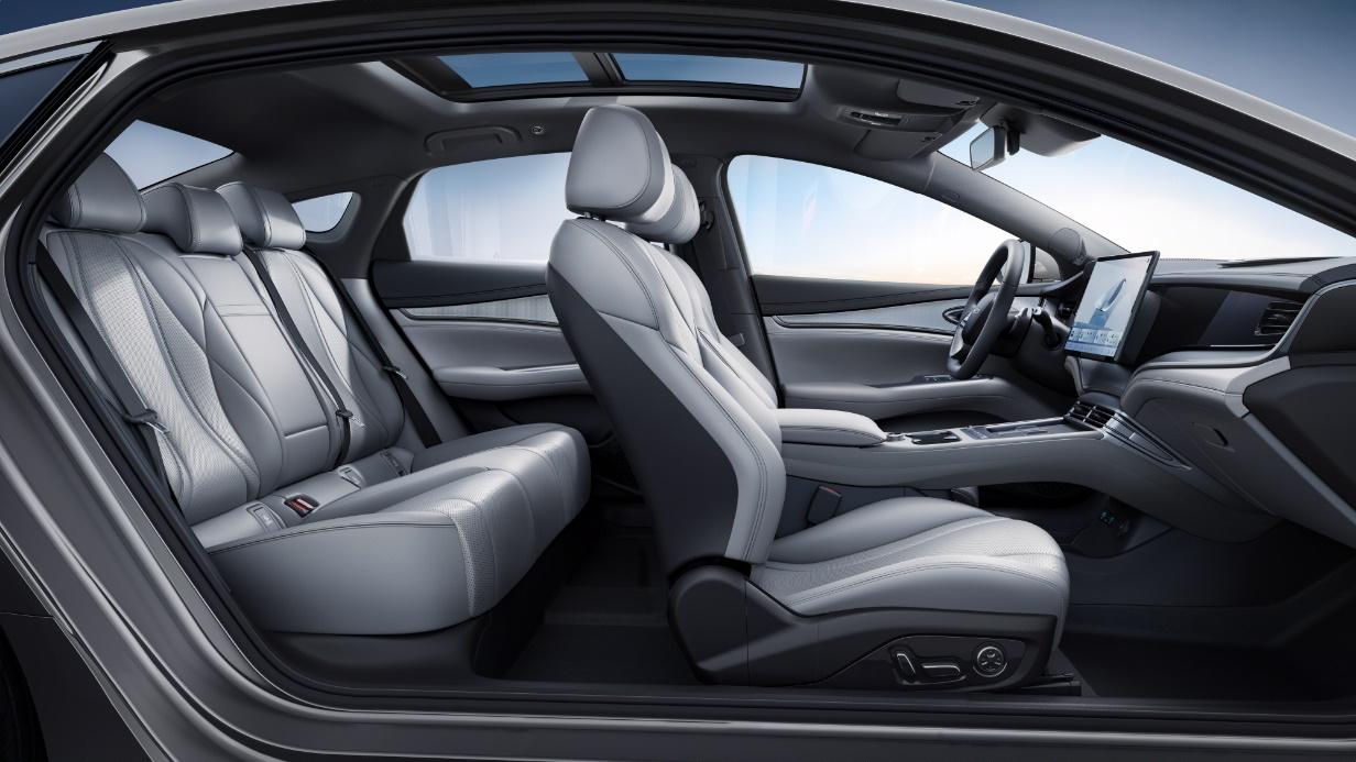 2026款海豹07DM-i 9月15日上市，冰箱座椅加热通风等配置齐全