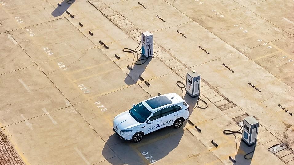 将安全理念贯彻到底，红旗HS6 PHEV安全智慧双加持