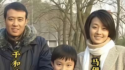 曾经的于和伟， 曾经的马伊俐， 曾经的咏梅， 在一起时候的合影，看着好清纯。 不知现在的你，喜欢哪一