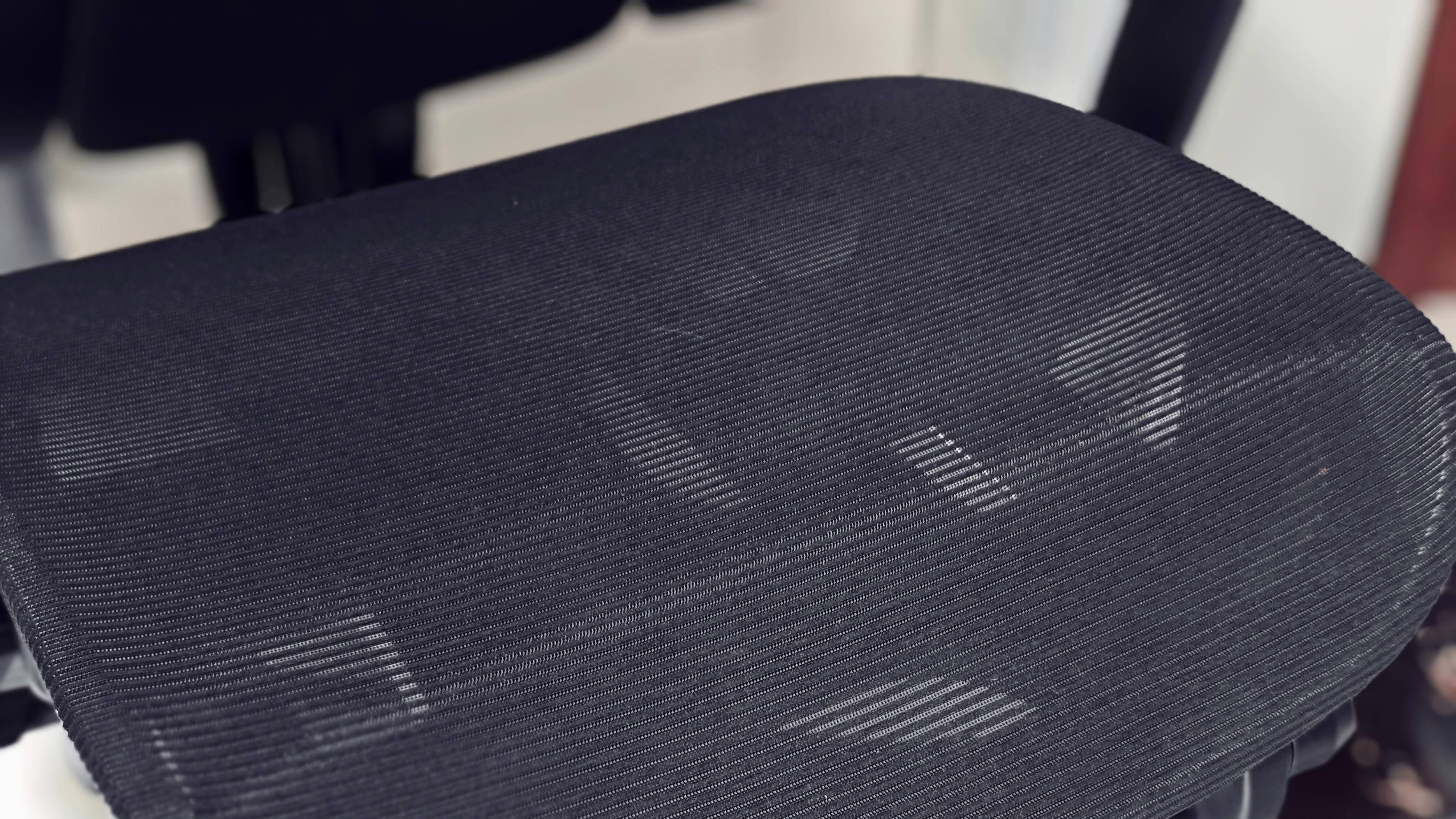 久坐不累，夏草木Fit2人体工学椅拯救了我的腰