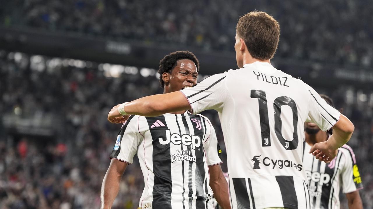 11.25  欧冠   那不勒斯今晚能否捍卫主场，争取三分？