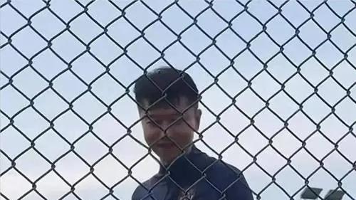 37岁林依晨：曾是胡歌的白月光，闺蜜个个是顶流，素颜逆生长，网友：豪门阔太太真赢麻了！