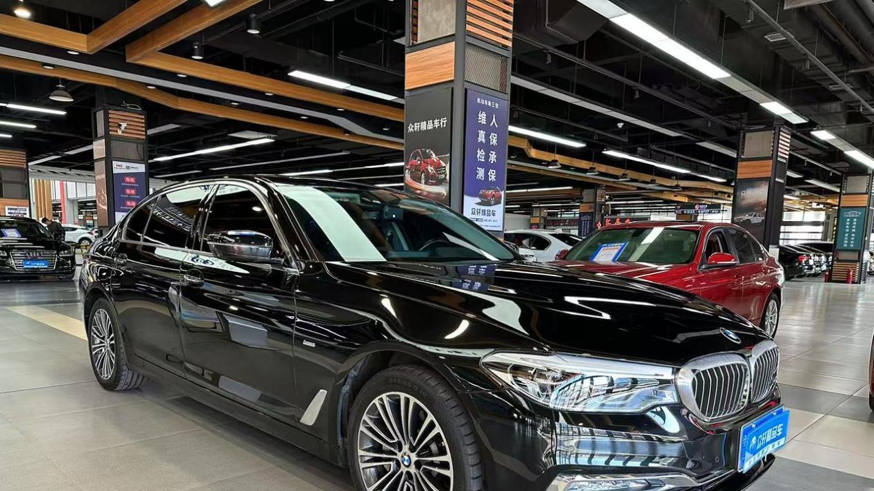 8万公里宝马530Li，豪华套装仅售19.8万，适合追求品质出行的你
