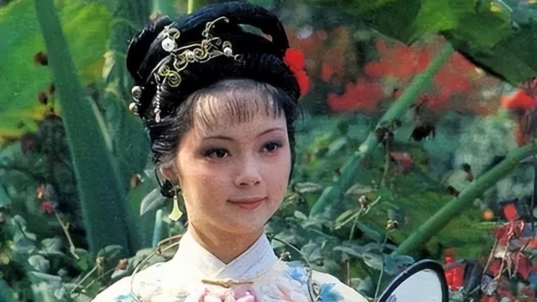 薛宝钗为何听不得“杨妃”二字？—— 一次轻浮比喻背后的风暴