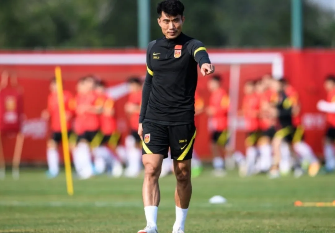 又一个邵佳一？郑智或接过西海岸教鞭，本土少帅时代降临中超