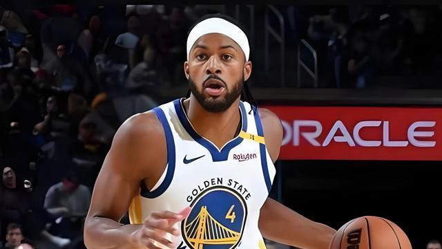 接球就投的三分联盟最强！勇士的穆迪正向顶尖3D飞速成长