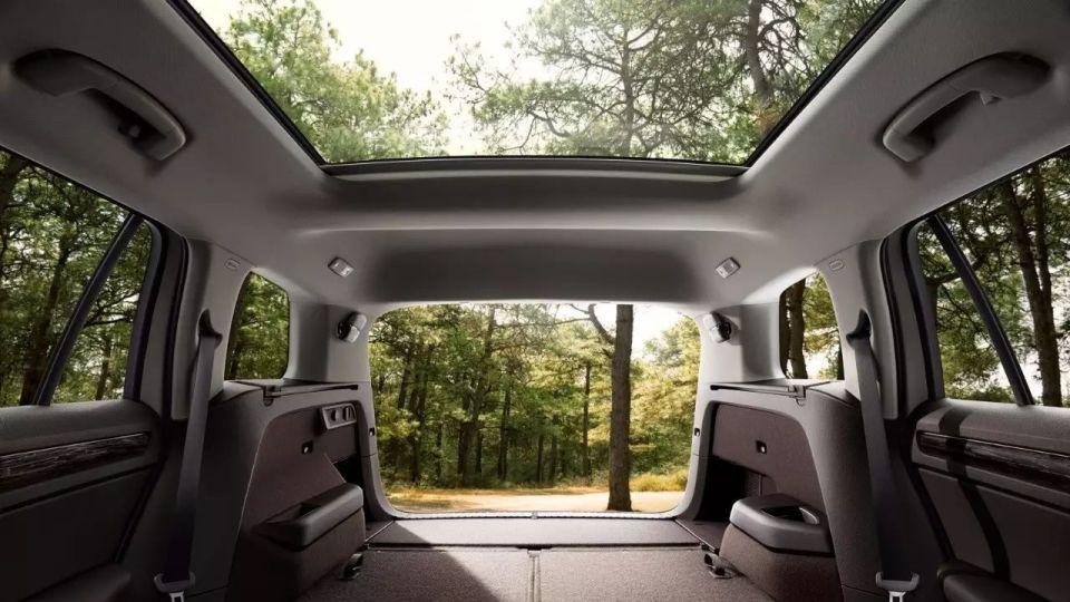 “被抛弃”的德系SUV，与大众途观L是“亲兄弟”，从近20万降到12万多