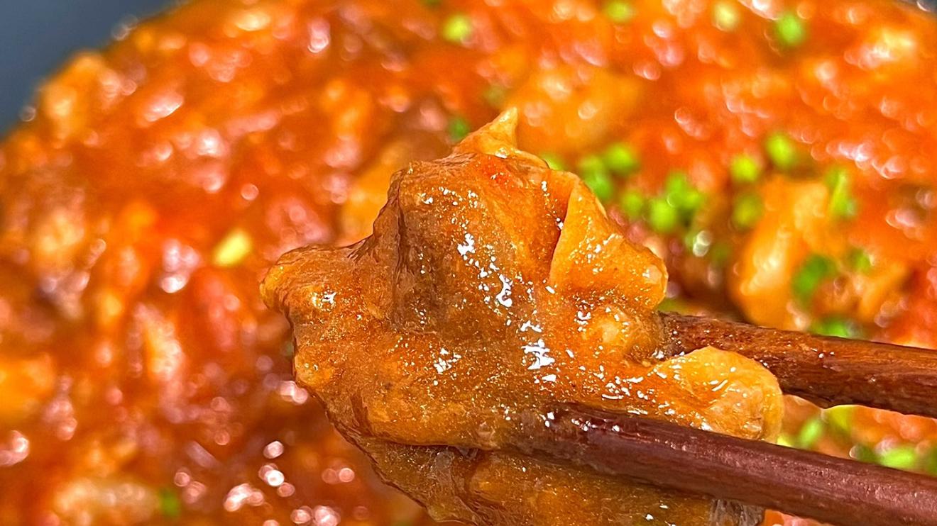 番茄浓汤烩牛腩：家常美味里的温暖故事