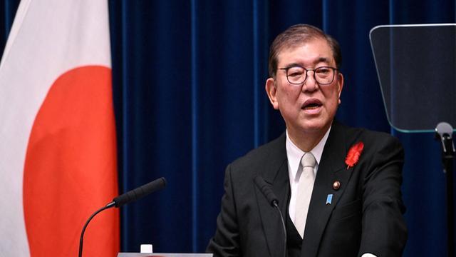 美霸权开始衰退，拉日本反华，石破茂看透不言，中日有一出好戏