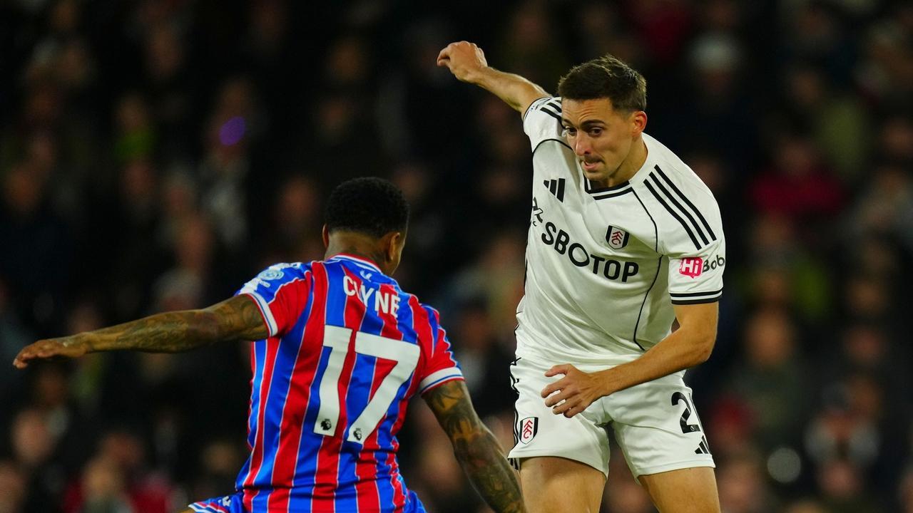 随着水晶宫2-1，西汉姆1-1，英超最新积分榜出炉：大黑马逼近榜首