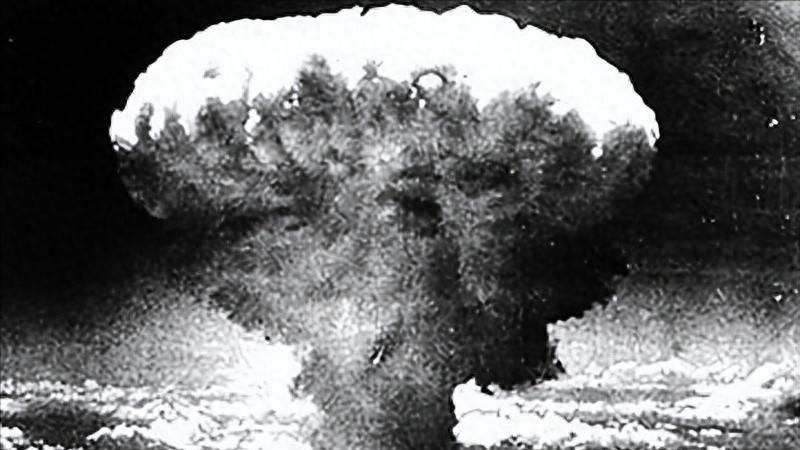 石破茂回应中日关系现状：不问能否取胜，只问能否生存