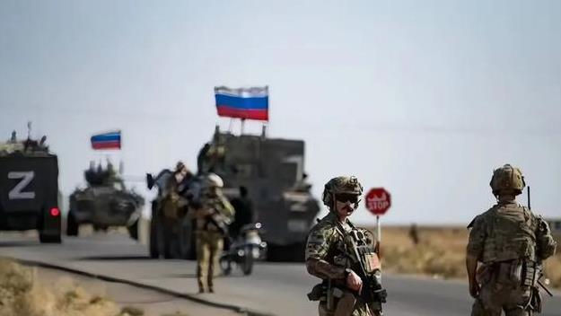 最后时刻俄军抢走巴沙尔，多国援军遭抛去：以军开炸拼命火线突围