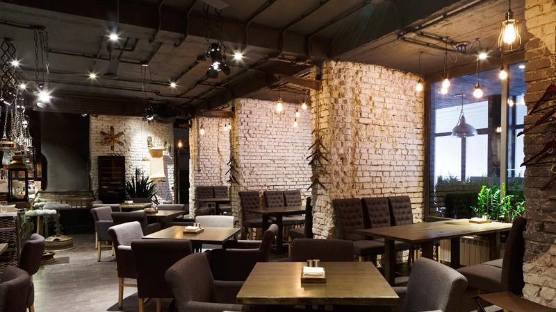 为什么有的饭店装修简朴时顾客很多，装修豪华了顾客反而少了？