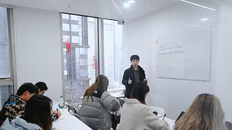 想自学雅思？先搞清楚你需要准备多长时间