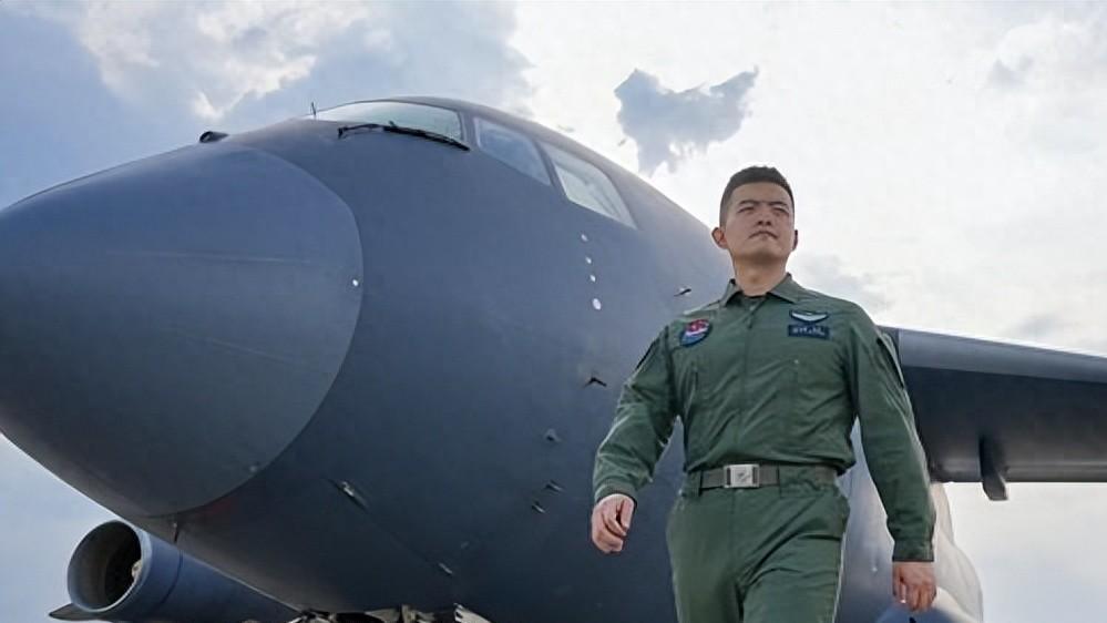 喜马拉雅上空的攻守易形：从地理囚徒到体系主宰的四十年空权博弈