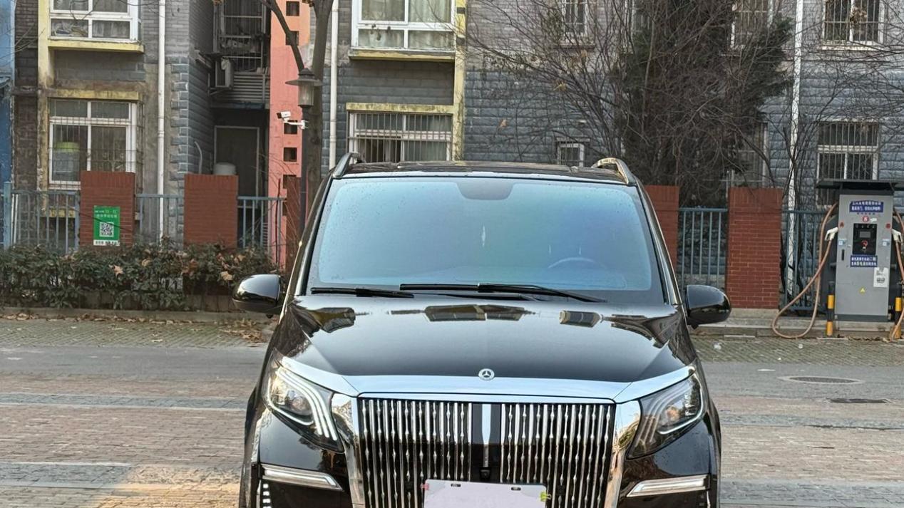 准新MPV之选：2023款奔驰威霆，2万公里，32.5万入手商务座驾