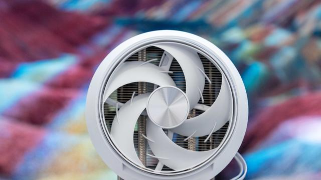 静音飞行！zalman思民ZET5涡扇风冷散热器测评，颜值性能双在线