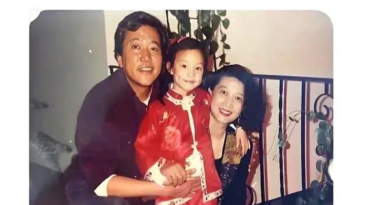 于静江不重男轻女只要一个孩子



有人觉得生男生女很重要吗？于静江用实际行动证