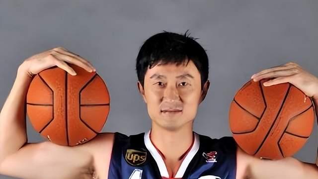 杜锋官方认证！19岁新星获期许 他能成广东下一个传奇？