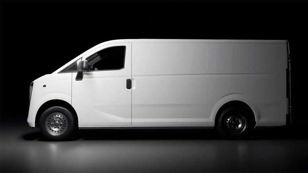 货拉拉造车首秀！多拉八方3座侧滑门纯电物流车来袭，续航305km