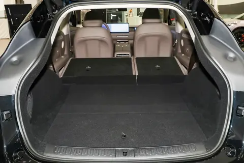 自己开得爽+全家都爱坐，新一代智己LS6凭什么成为20万级的新卷王