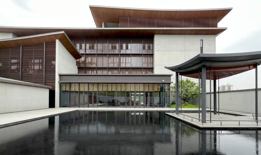 泊舟东江畔 绘卷山水间 | 子兮如斯文化行馆