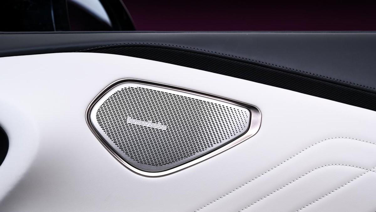 全场景出行需求终极回应，领克10EM-P全球首秀解锁混动新维度