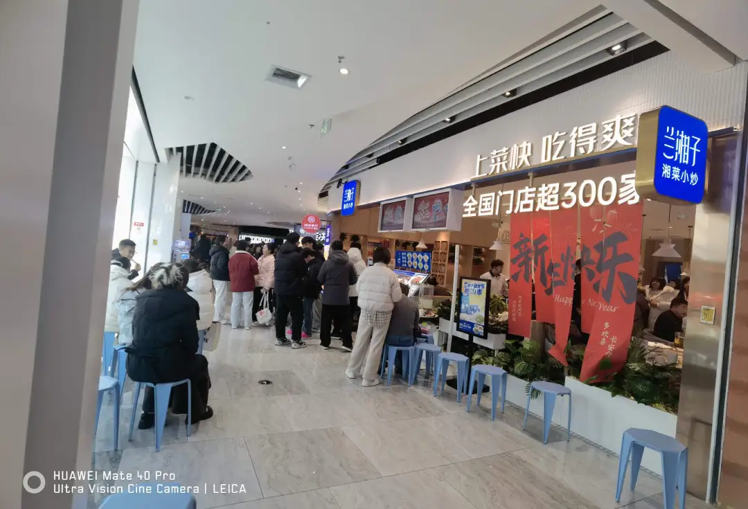 涨幅500%，取号1000+，翻台率新高...春节餐饮人忙疯了