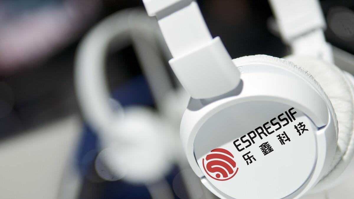 颠覆未来！乐鑫代理商飞睿科技AI芯片引爆玩具行业智能革命