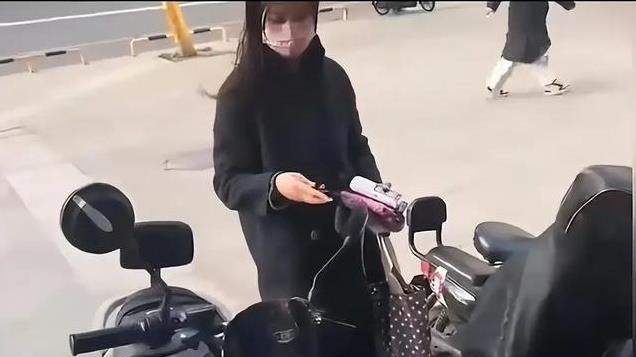 石家庄女子拿包子不给钱后续，身份曝光，目击者发声，内幕曝光