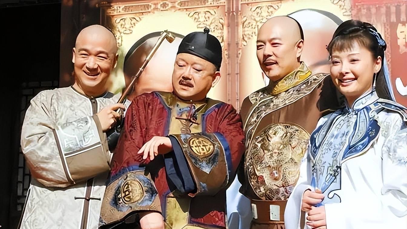 王刚：家与国皆在华夏，花甲之年享天伦之乐