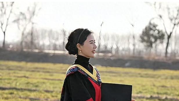 女博士相宜被李雨禅穷追猛打，欧莱雅也牵连其中，客服回应：不管